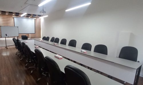 سالن کنفرانس و اتاق جلسات مرکز شهر