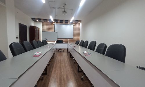 اجاره سالن کنفرانس 20 نفره مرکز شهر تهران